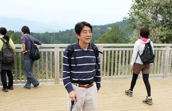 〈独自〉安倍元首相のデジタル献花を立ち上げ 25日から
