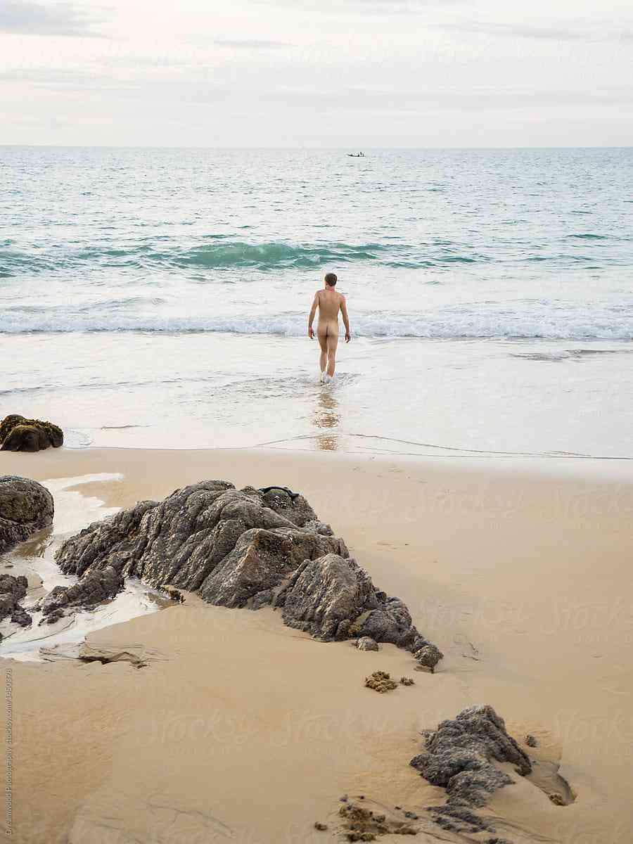 海から全裸の男が現れ女性に声掛け「お金をあげるから遊ばないか」広島の事件が怖すぎる