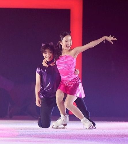 フィギュア界の“5回転級カップル”宇野昌磨（24）と本田真凜（21）が手つなぎ京都デート！「本田さんは終始笑顔、宇野さんはちょっと表情が固かった」