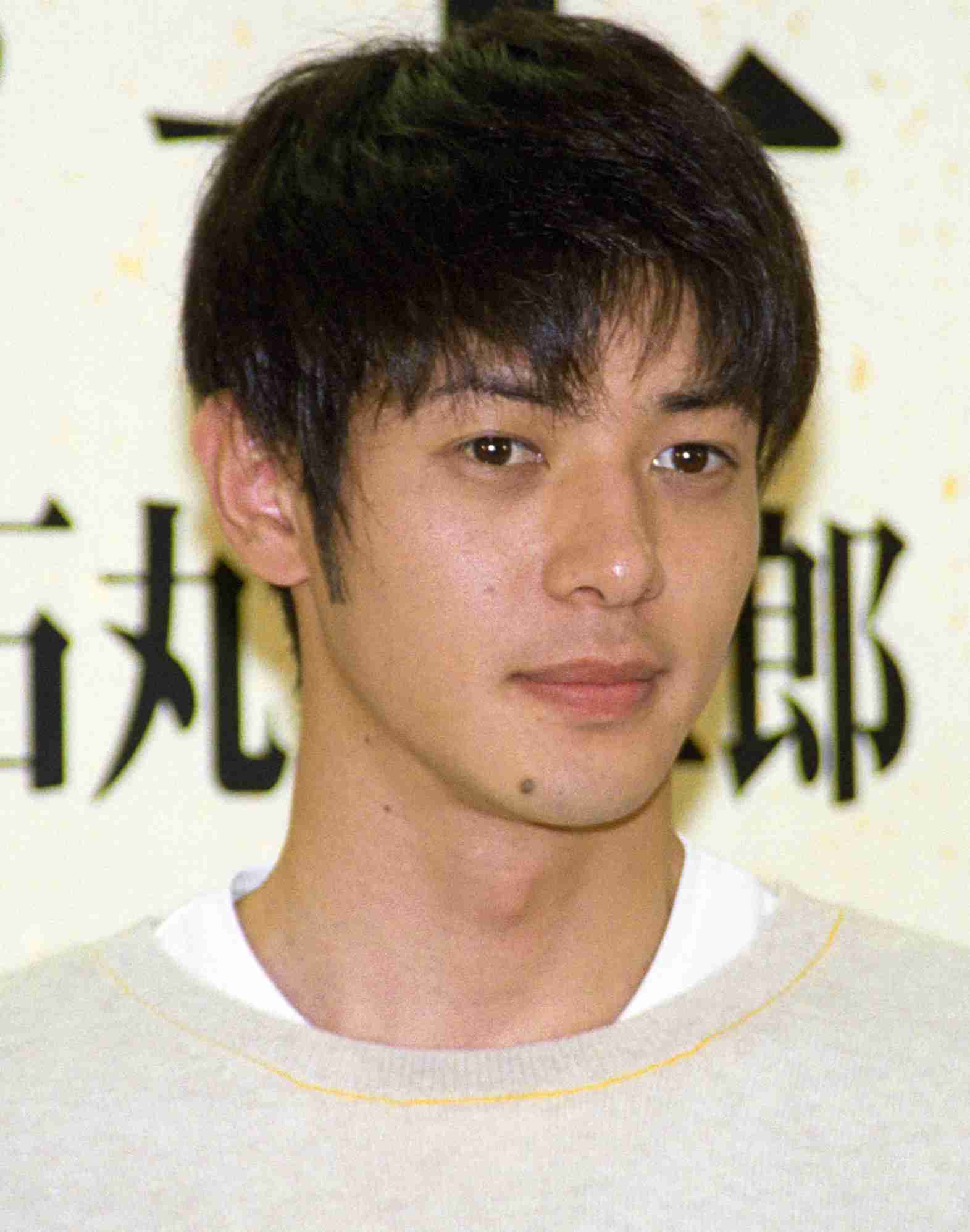 【40歳以上の方】初恋芸能人誰ですか
