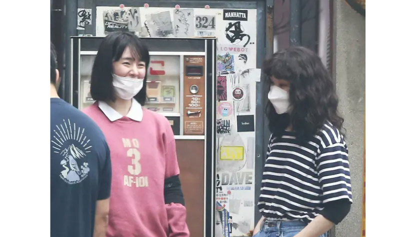 襟のある服が好き