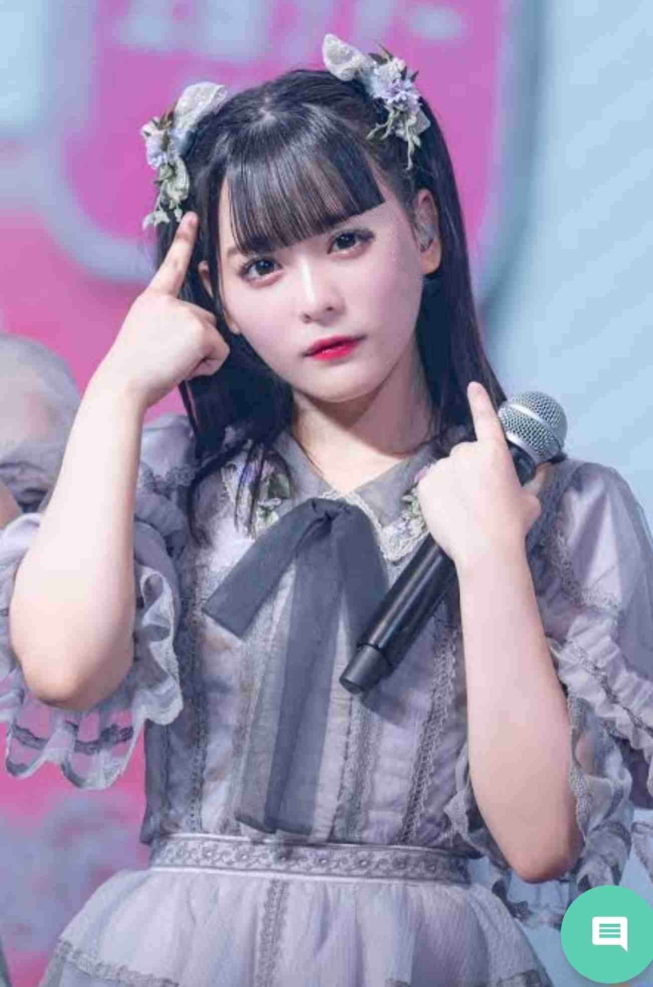 デヴィ夫人、アイドルの髪形に容赦ないダメ出し　「うっとうしいです」