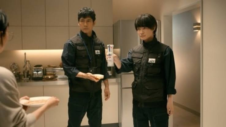 西島秀俊＆仲野太賀がスパイになって白戸家に潜入　ソフトバンクCMに初登場