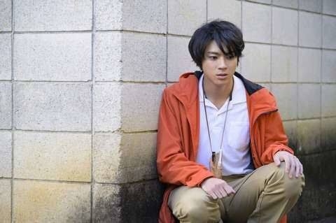 山田裕貴、無精ひげ&ボサボサヘア まるで破壊神? “無”になった、すごみを感じる写真を公開