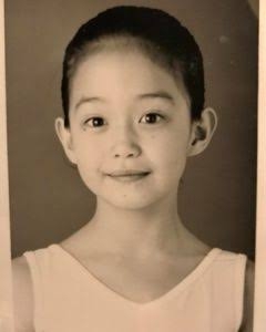 「ちょっと疲れ気味」の松島花、クリクリヘアで笑顔の自撮りに「美しい」「ちょっと眠たそうな顔」の声