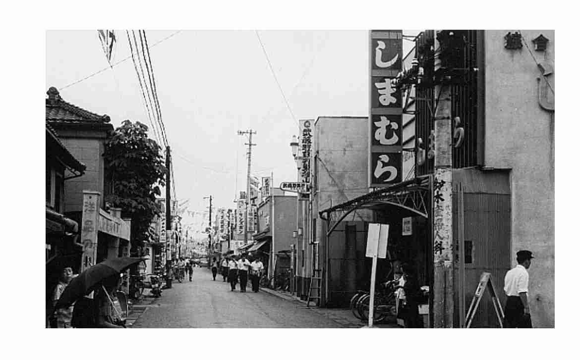 古今東西、企業の「1号店」の画像を貼るトピ。