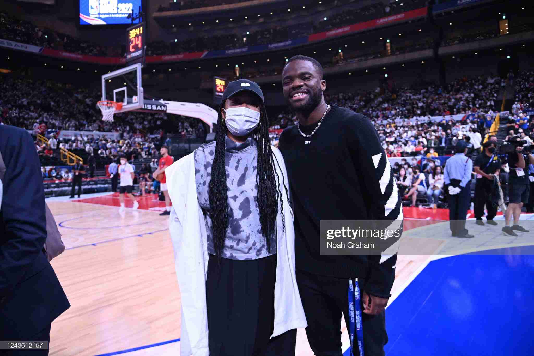 NBAの客席1列目に並んだ5人組にネット衝撃 広瀬すずら「圧倒的スター揃いでヤバすぎ」