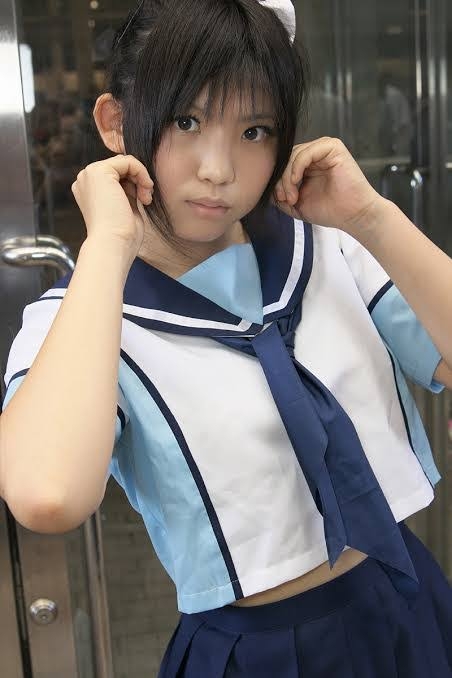 えなこ、