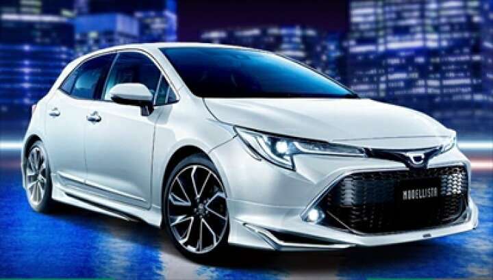 トヨタ、EV戦略見直し検討　クラウンなど開発一時停止＝関係者