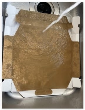 “ピザの箱”の捨て方に関するマシンガンズ滝沢さんのツイートが話題に!「知らなかった…教えてくれてありがとうございます!」