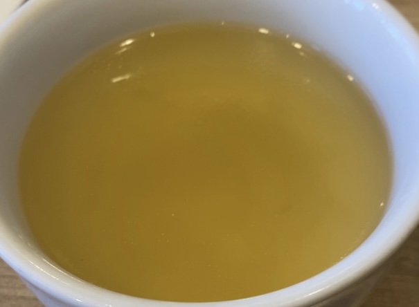 8. そこにあるからといって、好きでもないものを食べようと考える