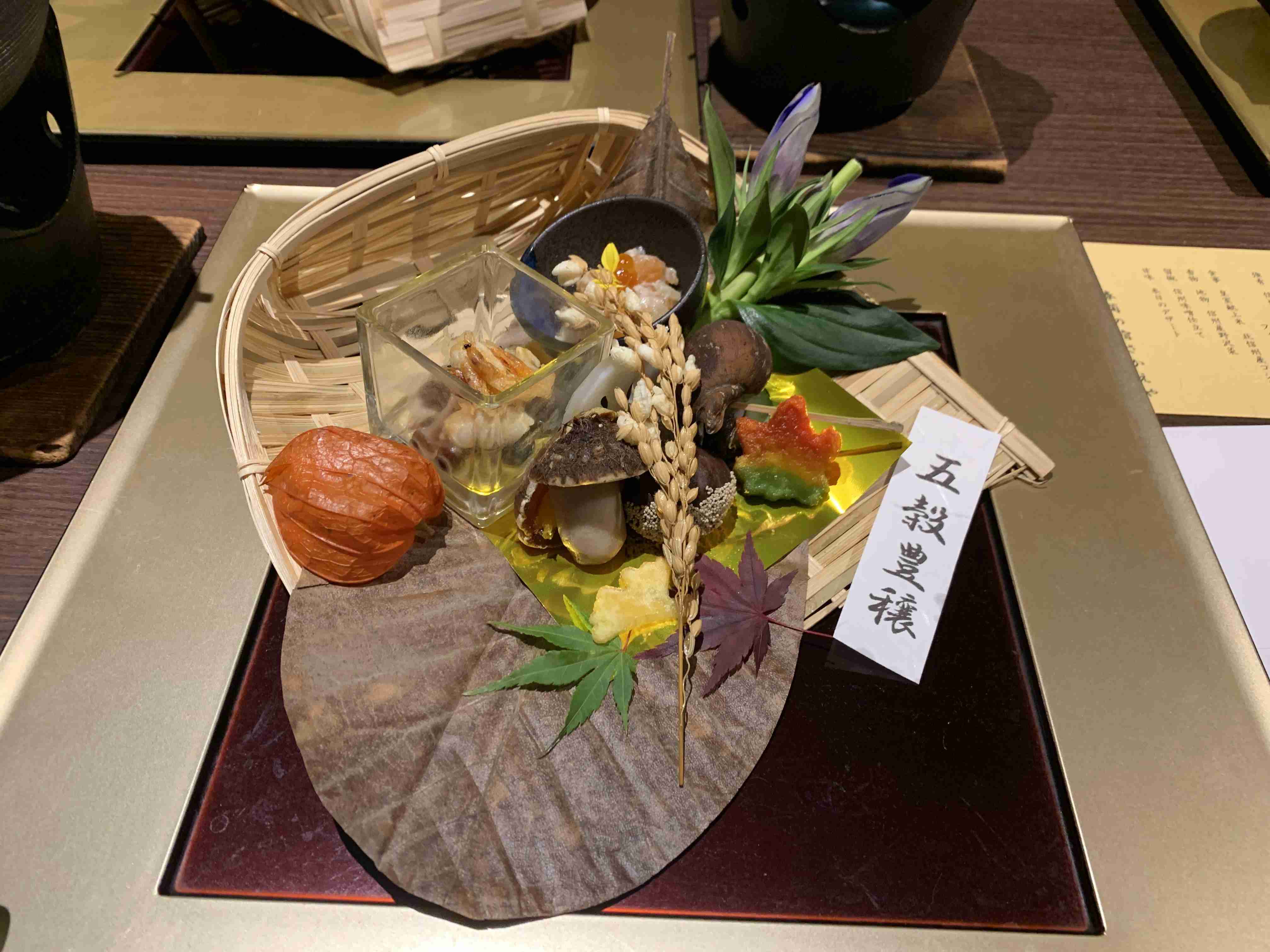 携帯に保存してある豪華な料理の画像見せて下さい!
