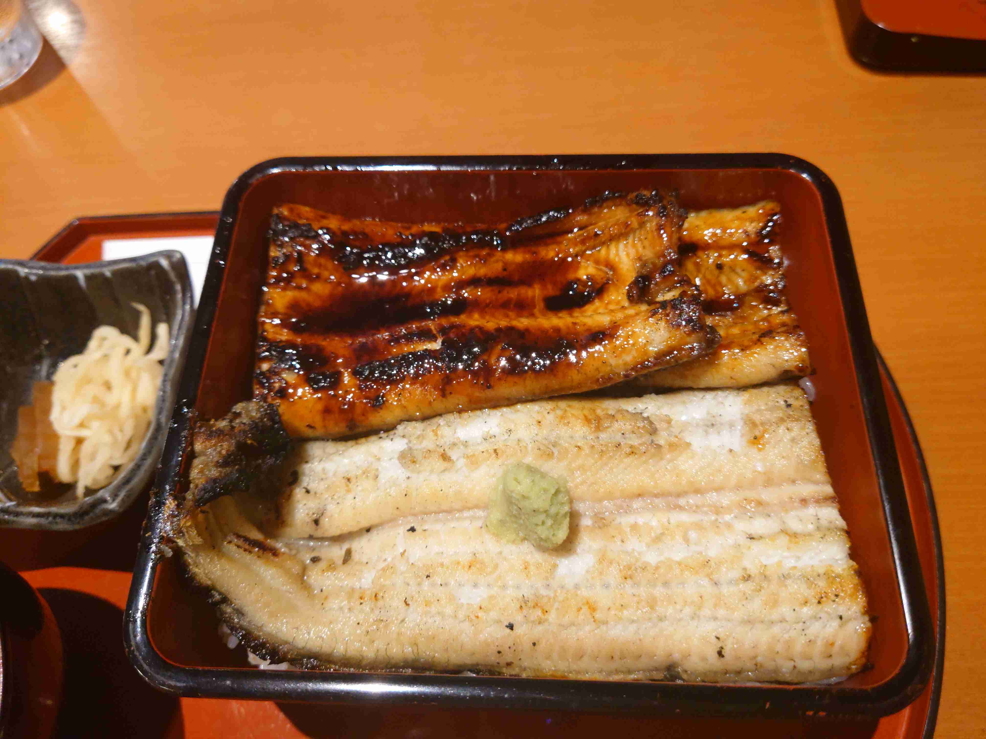 携帯に保存してある豪華な料理の画像見せて下さい!
