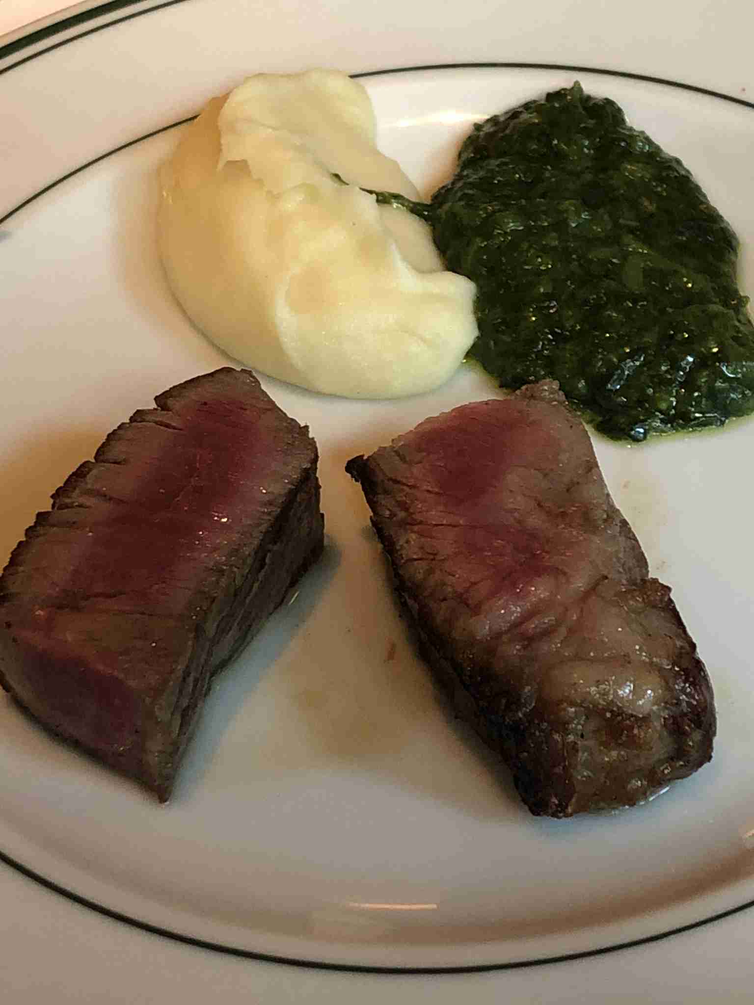 携帯に保存してある豪華な料理の画像見せて下さい!