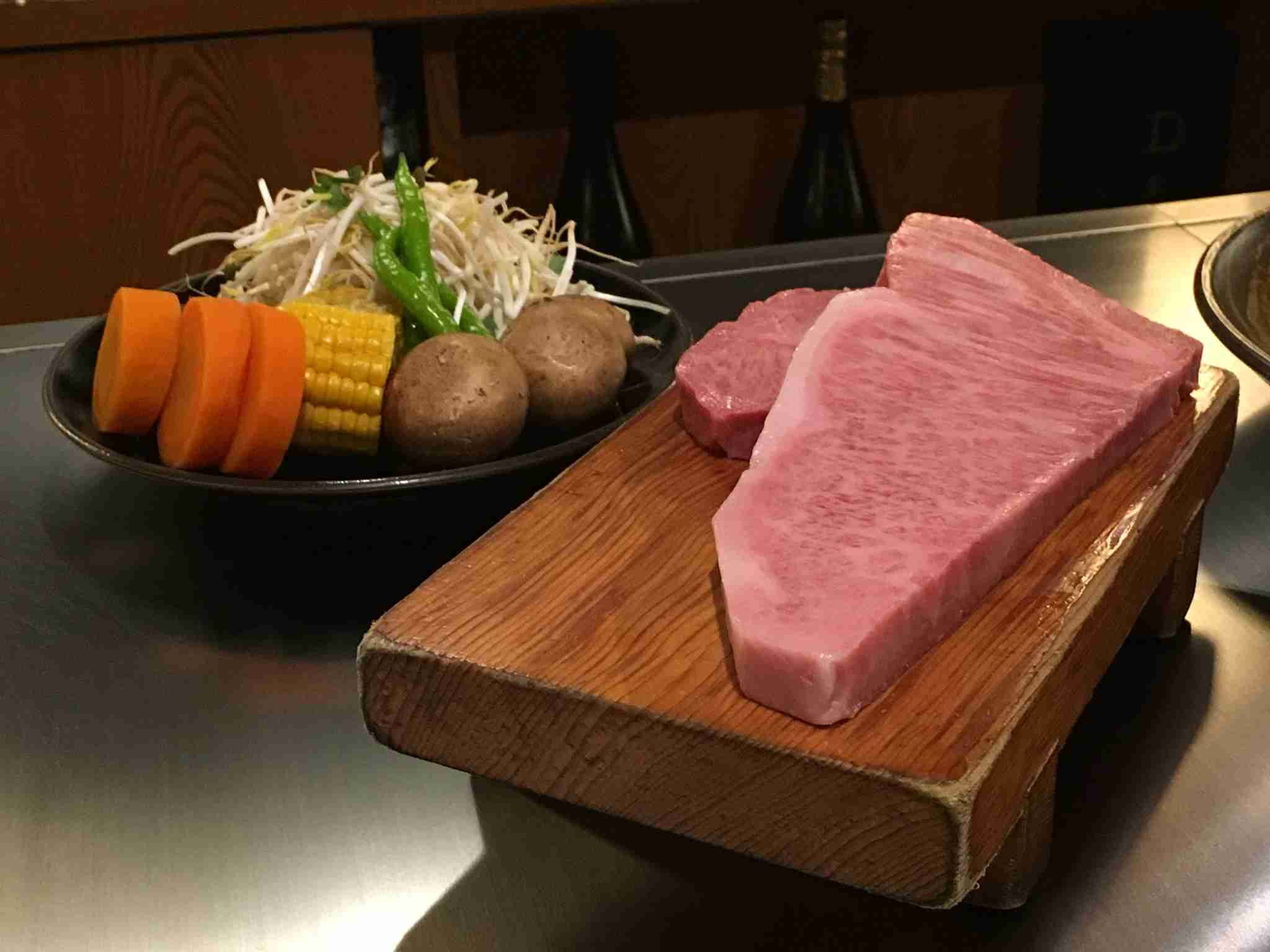 携帯に保存してある豪華な料理の画像見せて下さい!