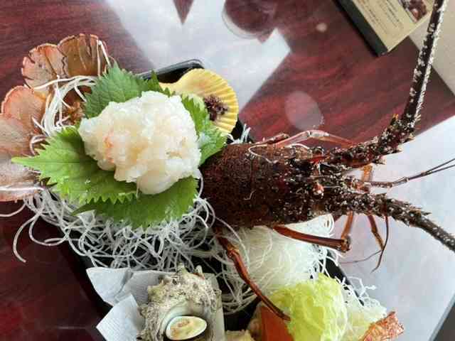 携帯に保存してある豪華な料理の画像見せて下さい!