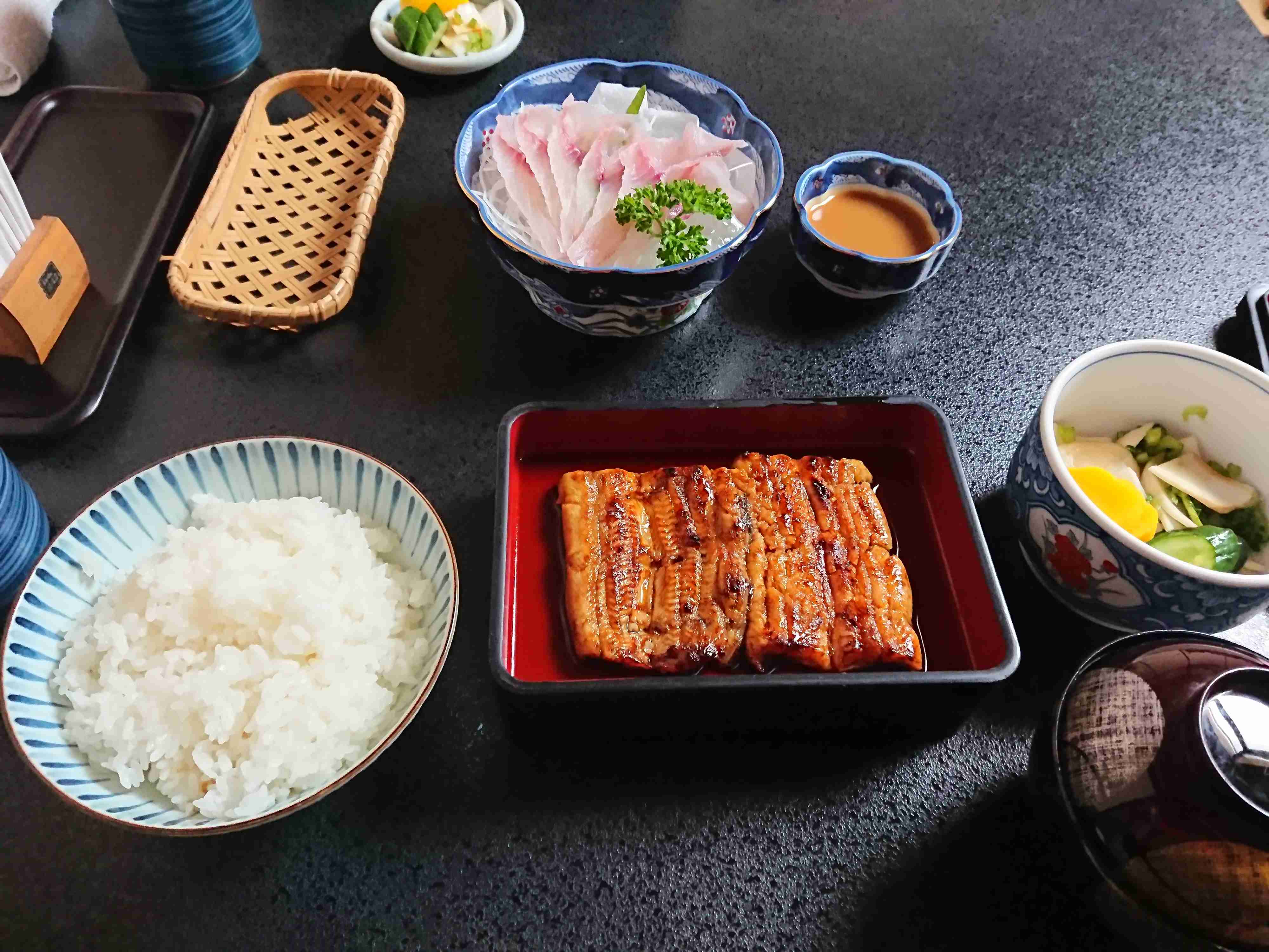 携帯に保存してある豪華な料理の画像見せて下さい!