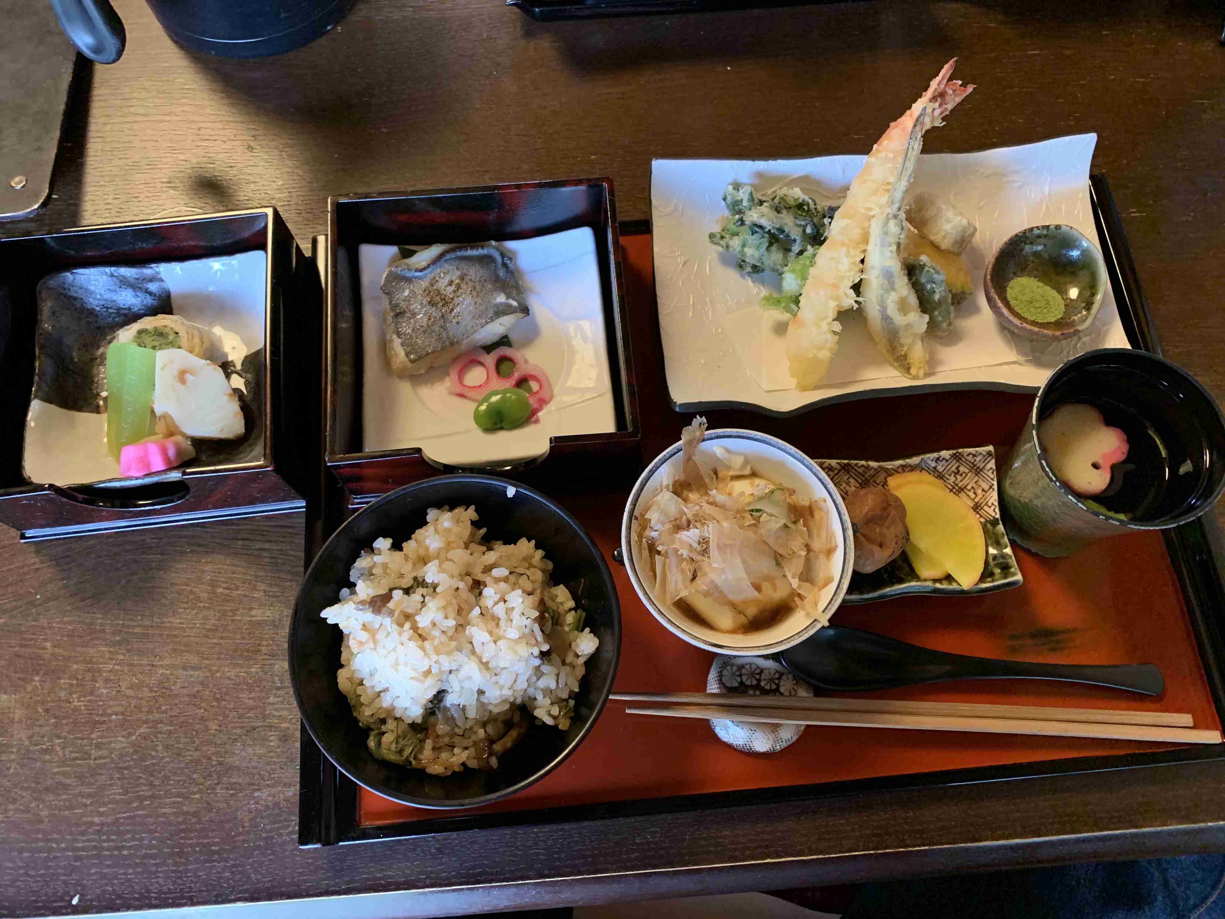 携帯に保存してある豪華な料理の画像見せて下さい!
