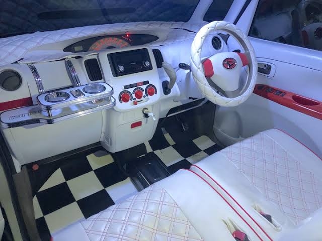 車の内装・インテリア