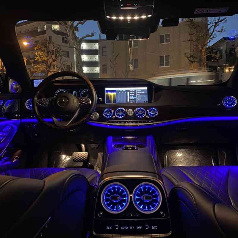 車の内装・インテリア