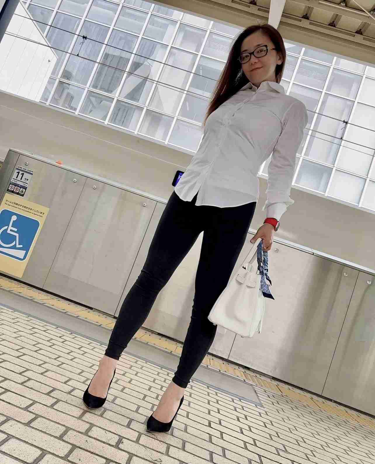 華原朋美　4年ぶり？前髪作った新髪形披露「前髪ちゃん出来ちゃったっ」