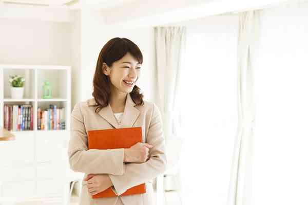 不動産関係で働くガル民、集合