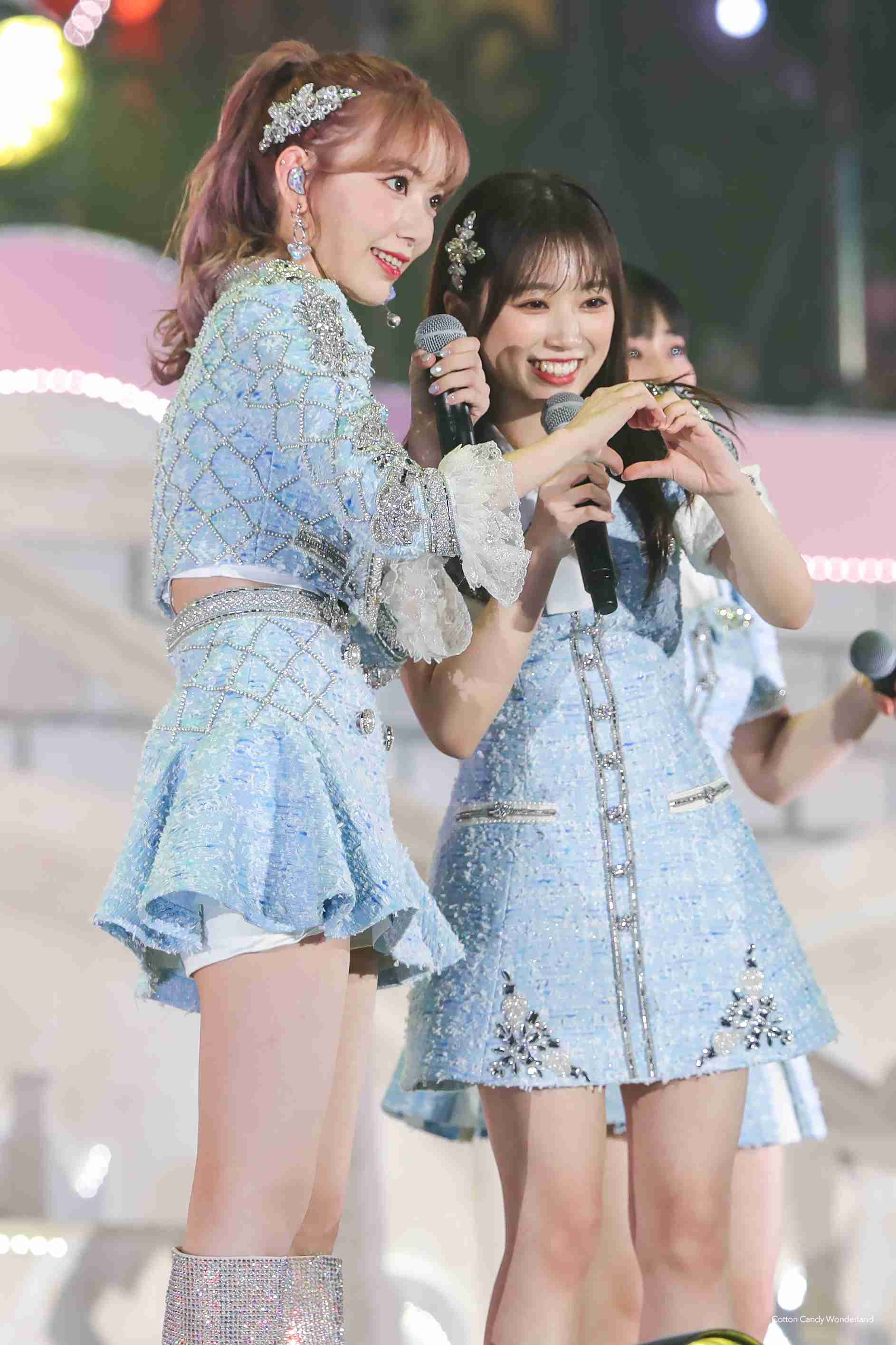 【日本人限定】女性アイドルの衣装を愛でよう