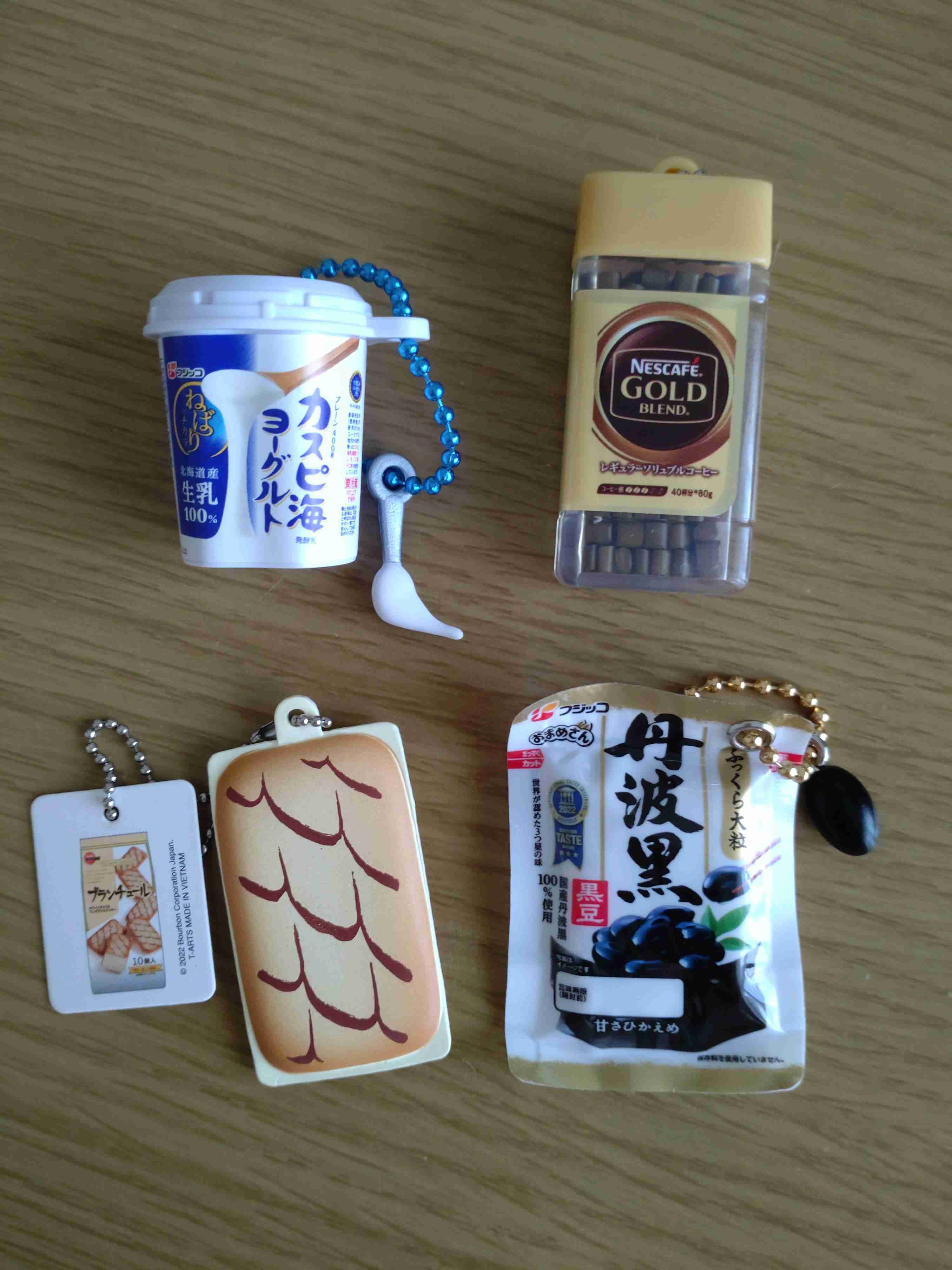 【カプセルトイ】開けるまで中身がわからない物【福袋】