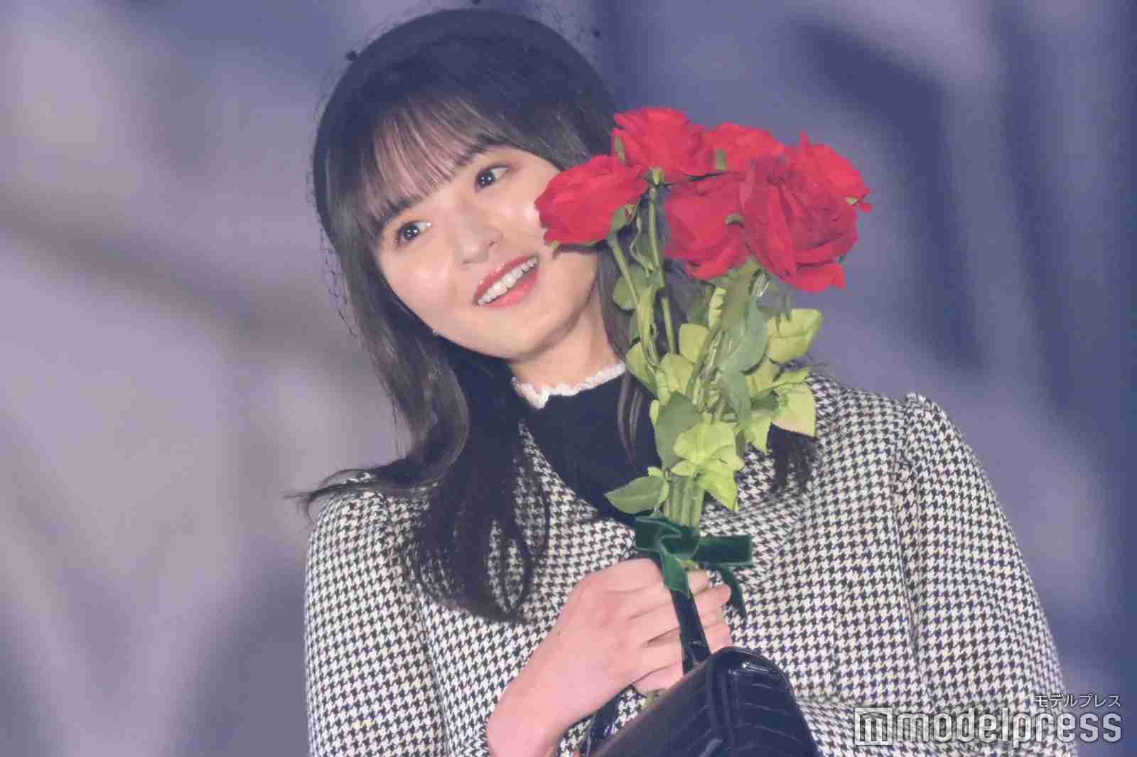 乃木坂46遠藤さくら：専属モデル2年半でソロ初表紙　「ノンノ」12月号ビジュアル公開