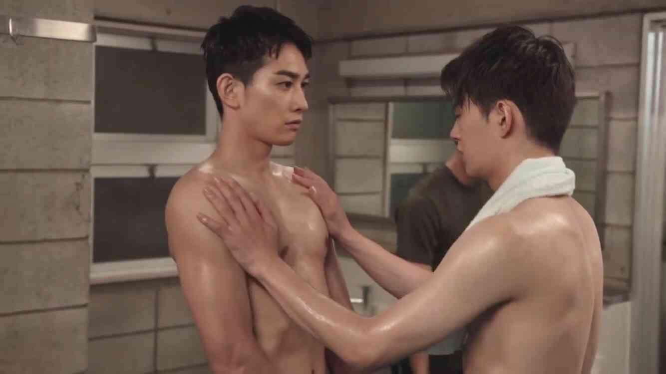 町田啓太、10年前の写真公開に照れ笑い「眉毛ほっそいですね」