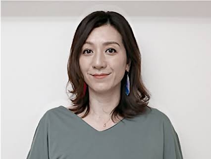 結婚したみちょぱの母・京子さんが「美人すぎ」「そっくり」「女優さんかと」と話題