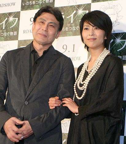 松本白鸚、文化勲章受章で家族からも祝福　松たか子は“1番男らしい一言”贈る