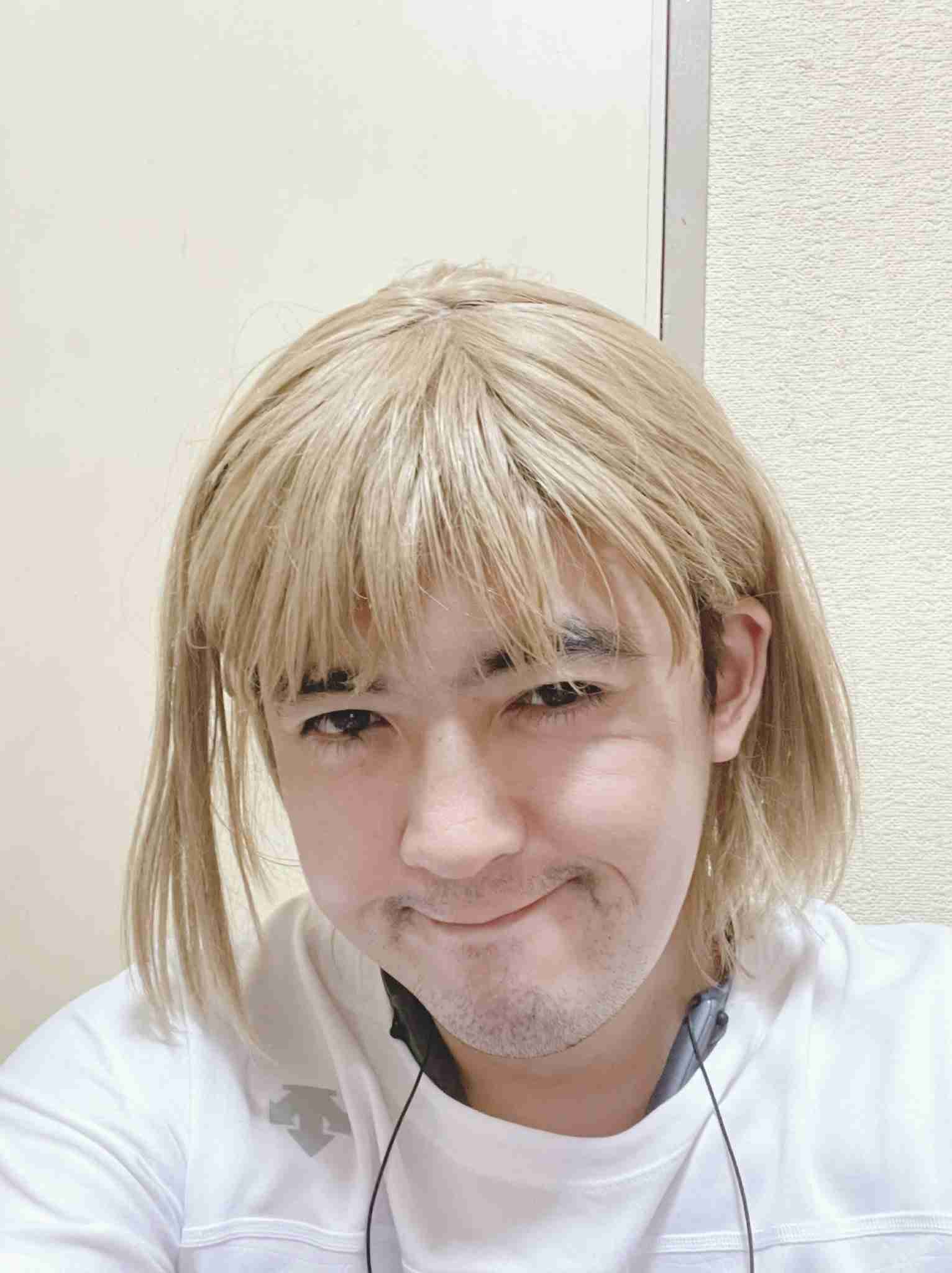 小室哲哉、宇都宮隆＆木根尚登との“TM”ショットに反響！全員60代「変わらない」「カッコイイ」