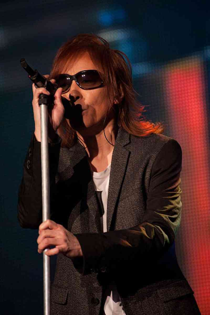 小室哲哉、宇都宮隆＆木根尚登との“TM”ショットに反響！全員60代「変わらない」「カッコイイ」