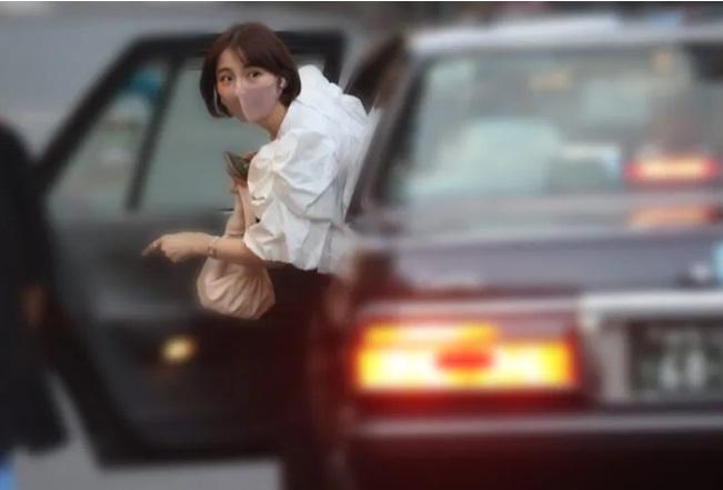 篠田麻里子、「子供」について久々に言及…おしゃれ白ワンピ姿も公開　2歳女児の母、豪華自宅も話題