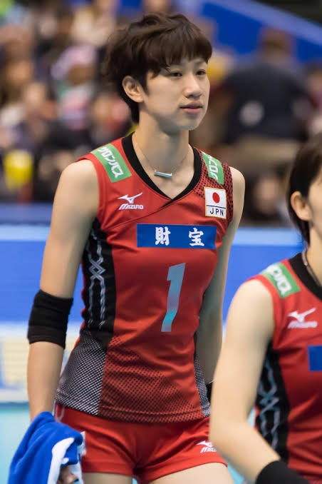 バレーボール日本代表で好きな選手は誰ですか?(現役・引退どちらでも)