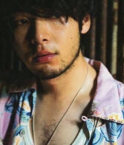 中村倫也“ヒゲ生かし”で登場「休みの日はヒゲを剃らないんです」