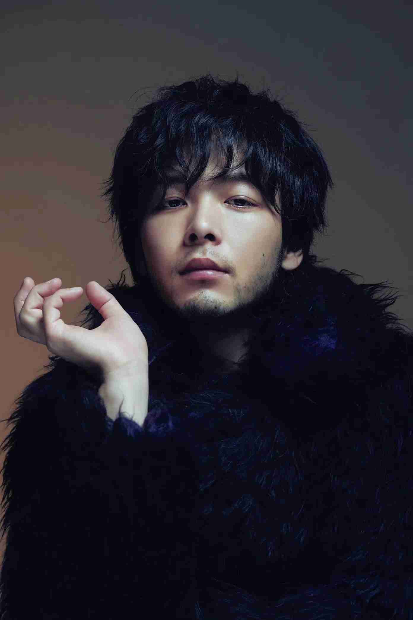 中村倫也“ヒゲ生かし”で登場「休みの日はヒゲを剃らないんです」