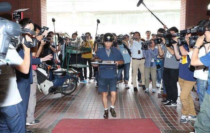 「かわいい」と評判、藤井聡太竜王のおやつは「くま最中」…広瀬章人八段は「千寿せんべい」