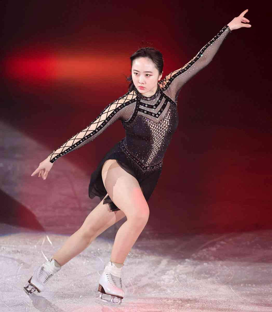 本田望結、タイトなワンピース姿で登場 スケート大会前のルーティン明かす