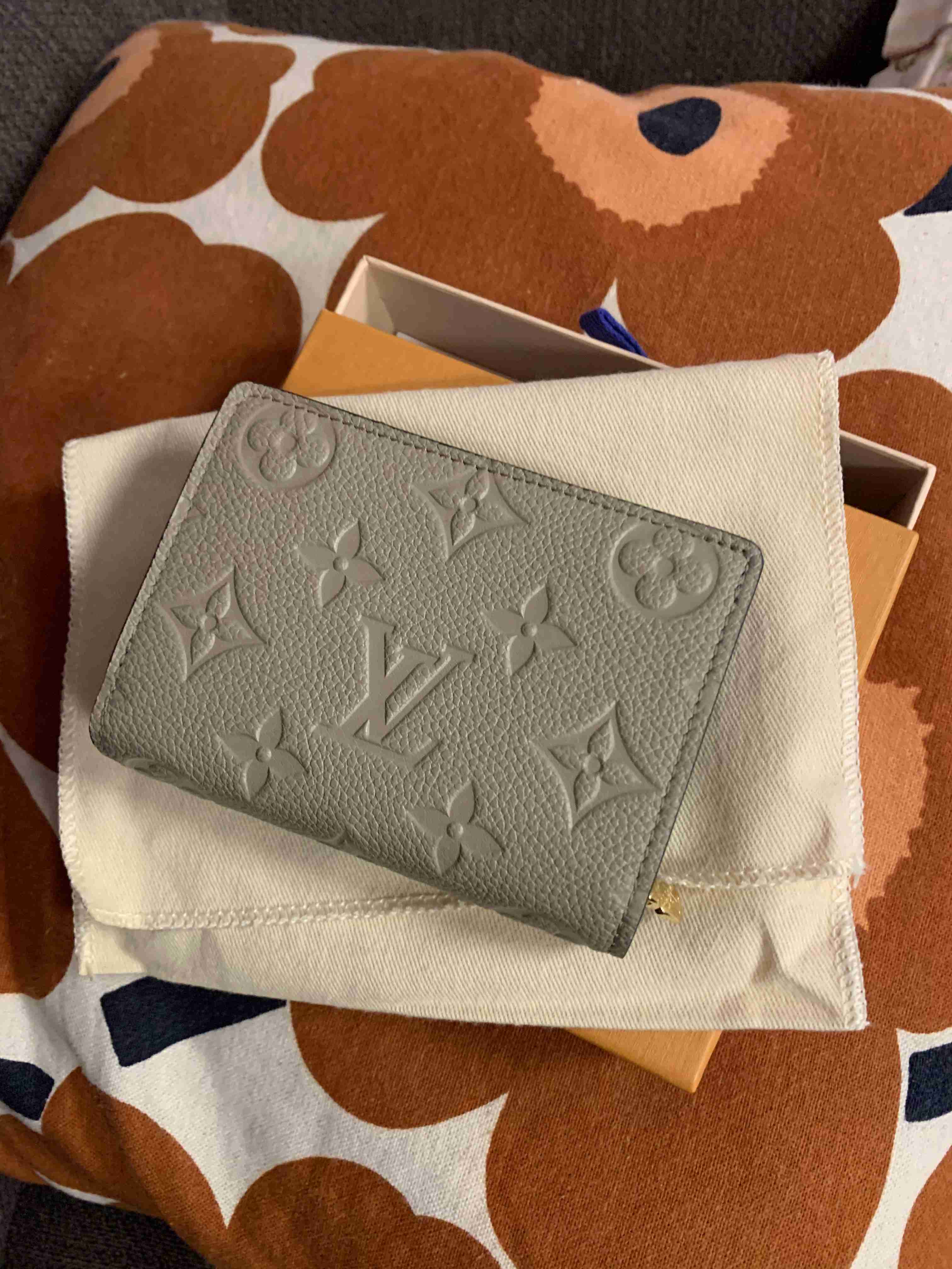 お財布見せて下さい！