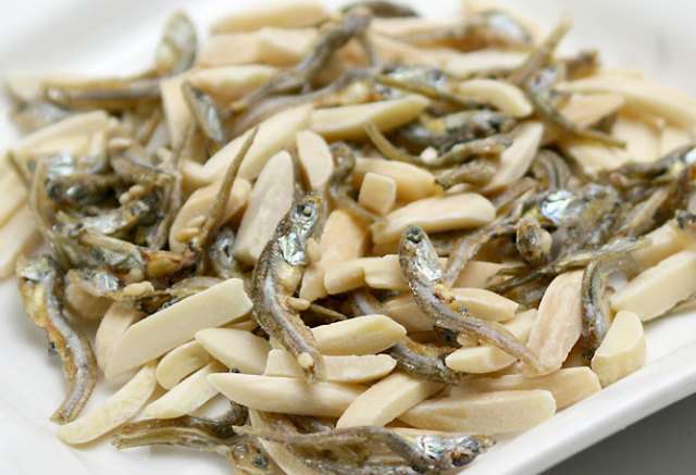 好きなお菓子と年齢を書いて立ち去るトピ