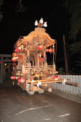 富田林で秋祭りのだんじり 試験曳きの最中に横転 1人死亡3人けが