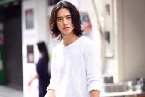 ガーシー砲で新田真剣佑「海外でのキャリアへの壁」 堅実な弟・眞栄田郷敦との差は歴然