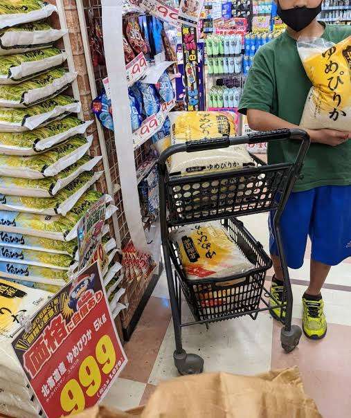 「子ども1人に米10キロ配る」大阪の物価高騰対策　吉村知事が方針示す　所得制限なし 