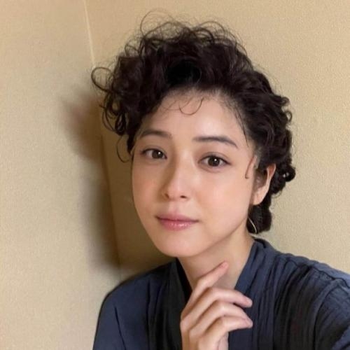 パーマかけてる人のスタイリング剤