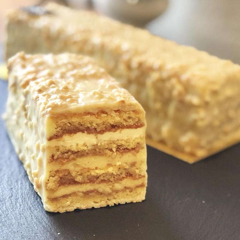 バタークリームケーキ