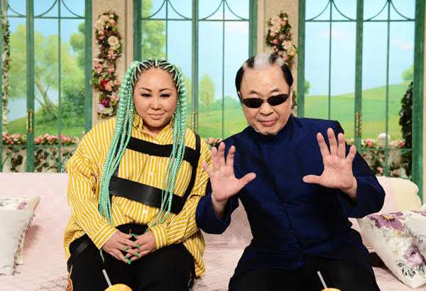浜崎あゆみ×小室哲哉が新曲「MASK」でタッグ、作曲&編曲は12年ぶり