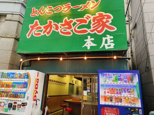 皆さんは家系ラーメン派？二郎系ラーメン派？