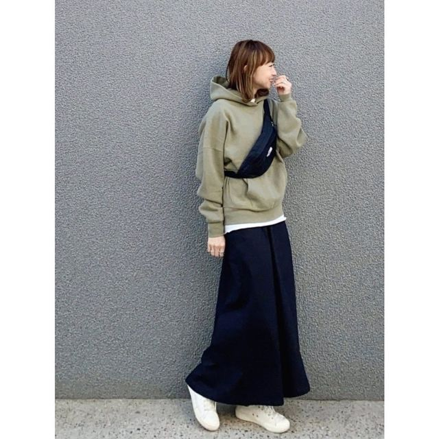 ジップアップパーカーをお洒落に着こなしたい